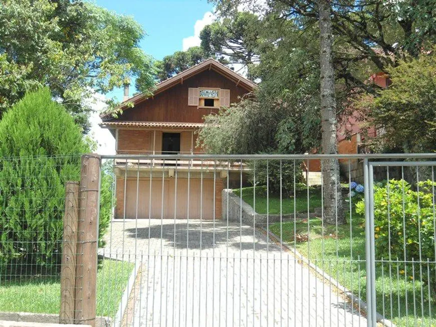 Foto 1 de Casa com 4 Quartos à venda, 230m² em Vila Boeira, Canela