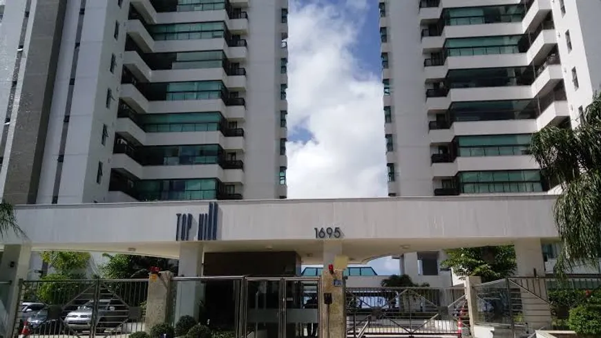 Foto 1 de Apartamento com 4 Quartos à venda, 210m² em Horto Florestal, Salvador