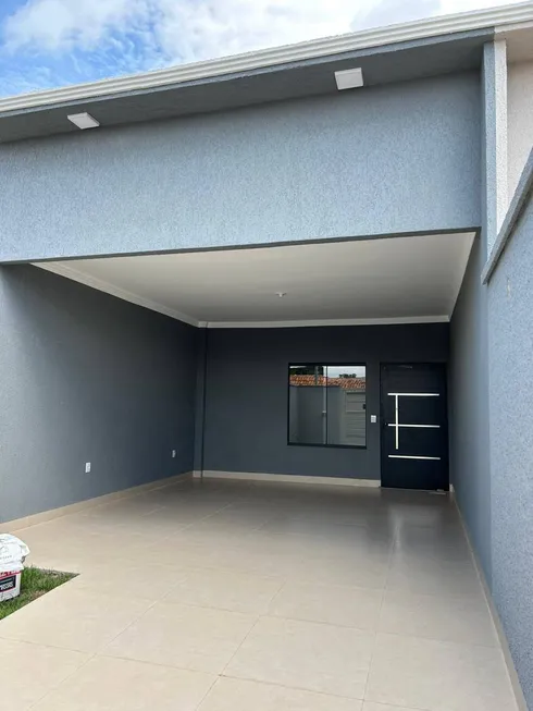 Foto 1 de Casa com 3 Quartos à venda, 121m² em Condomínio Rio Branco, Goiânia