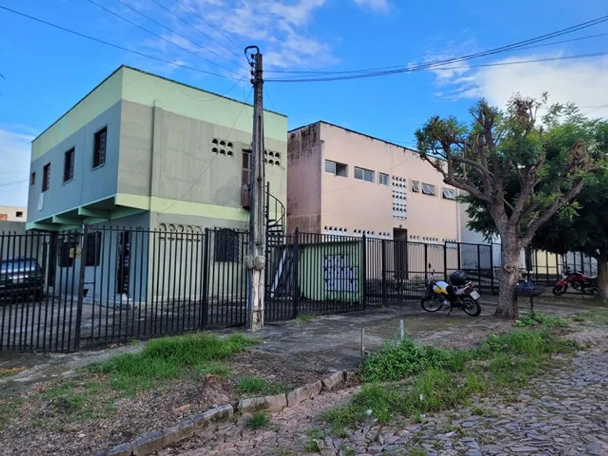 Foto 1 de Apartamento com 2 Quartos para alugar, 63m² em Cambeba, Fortaleza