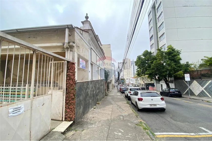 Foto 1 de Casa com 5 Quartos para alugar, 230m² em Centro, Juiz de Fora