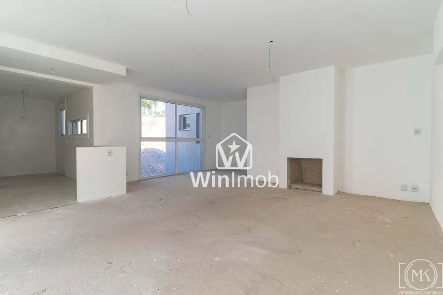 Foto 1 de Apartamento com 3 Quartos à venda, 105m² em Passo D areia, Porto Alegre