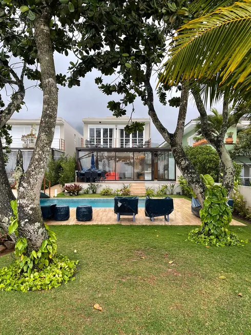 Foto 1 de Casa de Condomínio com 5 Quartos à venda, 231m² em Praia de Juquehy, São Sebastião