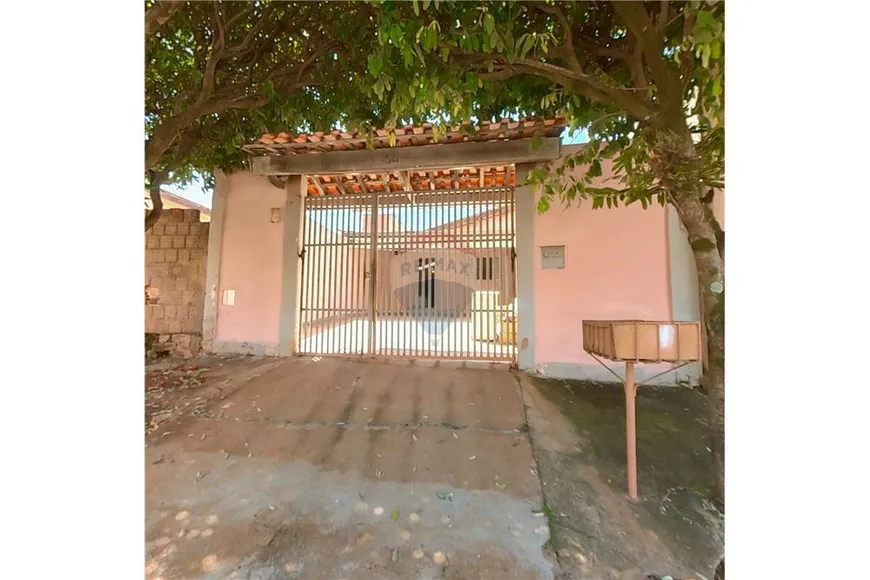 Foto 1 de Casa com 2 Quartos à venda, 96m² em Jardim Das Palmeiras, Leme