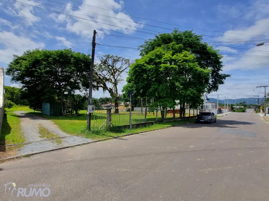 Foto 1 de Lote/Terreno à venda em Carijos, Indaial