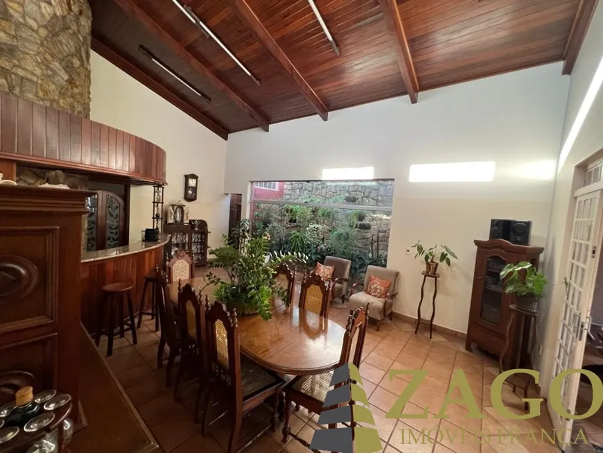 Foto 1 de Casa com 3 Quartos à venda, 360m² em Jardim Consolação, Franca