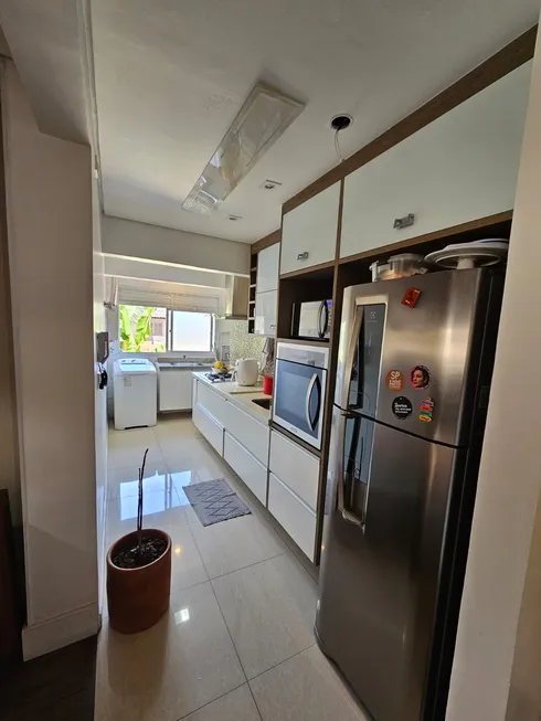 Foto 1 de Apartamento com 3 Quartos à venda, 64m² em Vila Mazzei, São Paulo