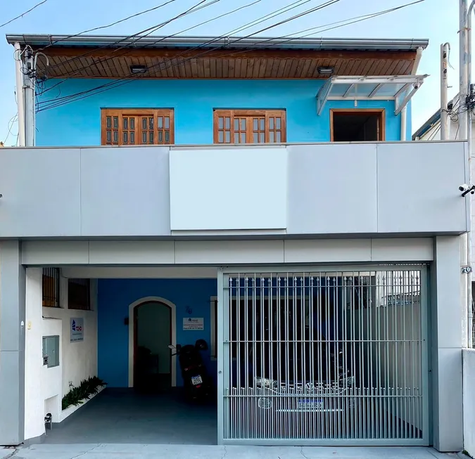 Foto 1 de Sobrado com 3 Quartos à venda, 234m² em Jardim das Laranjeiras, São Paulo