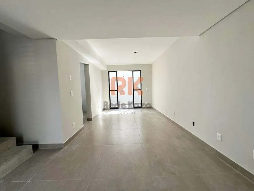 Foto 1 de Casa com 3 Quartos à venda, 90m² em Planalto, Belo Horizonte