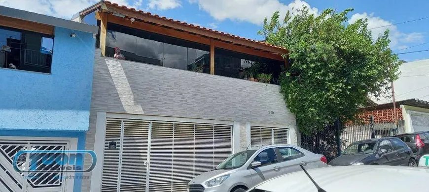 Foto 1 de Sobrado com 3 Quartos à venda, 220m² em Jardim Maracanã, São Paulo