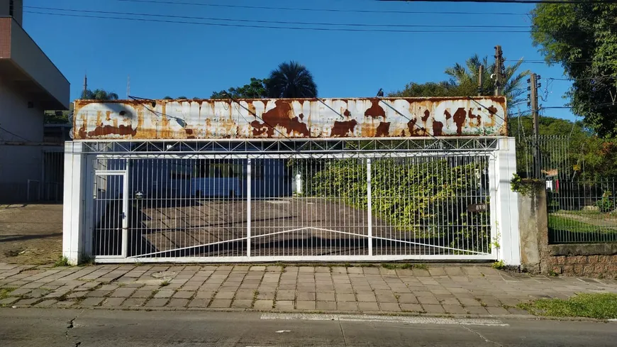 Foto 1 de Lote/Terreno à venda, 330m² em Glória, Porto Alegre