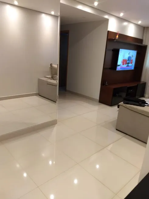 Foto 1 de Apartamento com 3 Quartos à venda, 69m² em Setor Industrial, Brasília