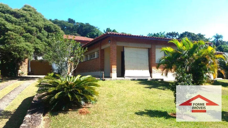 Foto 1 de Fazenda/Sítio com 3 Quartos à venda, 320m² em Jardim Itália, Jundiaí