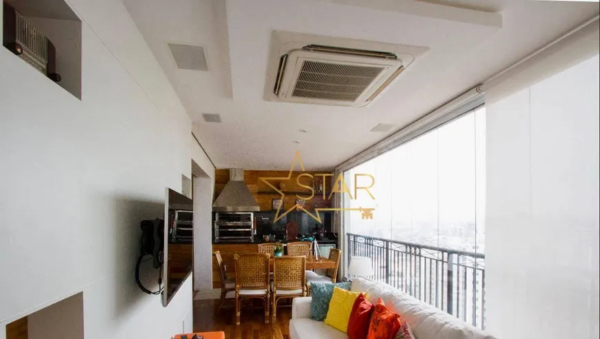 Foto 1 de Apartamento com 3 Quartos para venda ou aluguel, 216m² em Campo Belo, São Paulo