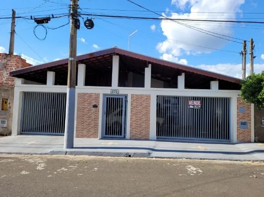 Foto 1 de Casa com 3 Quartos à venda, 200m² em Jardim Paulista, Cosmópolis