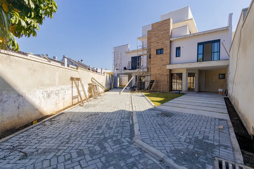 Foto 1 de Casa de Condomínio com 3 Quartos à venda, 162m² em Jardim Social, Curitiba