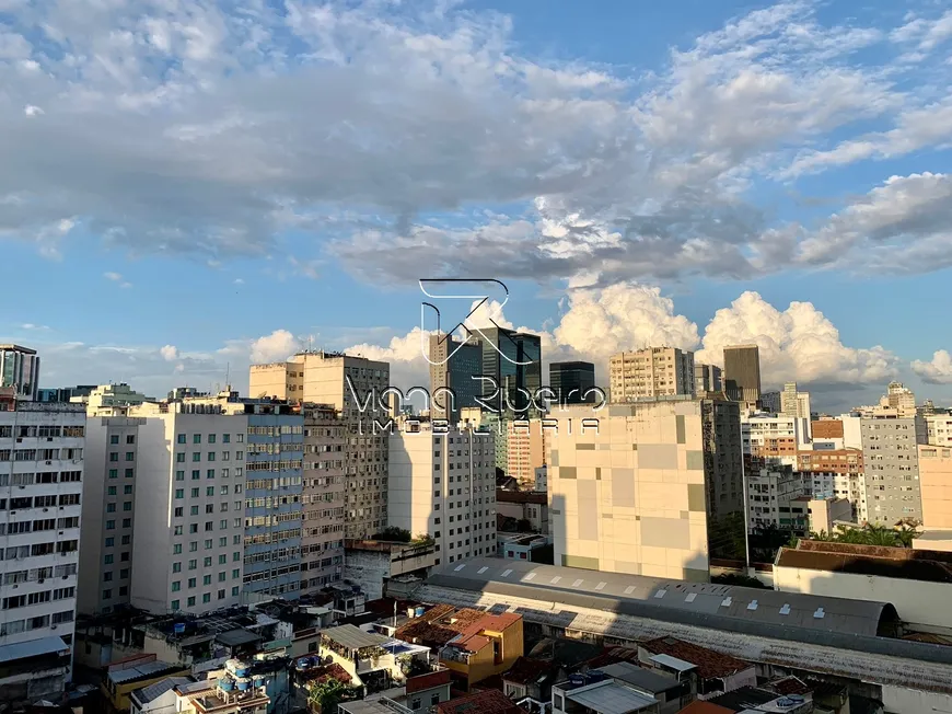 Foto 1 de Kitnet com 1 Quarto à venda, 25m² em Centro, Rio de Janeiro