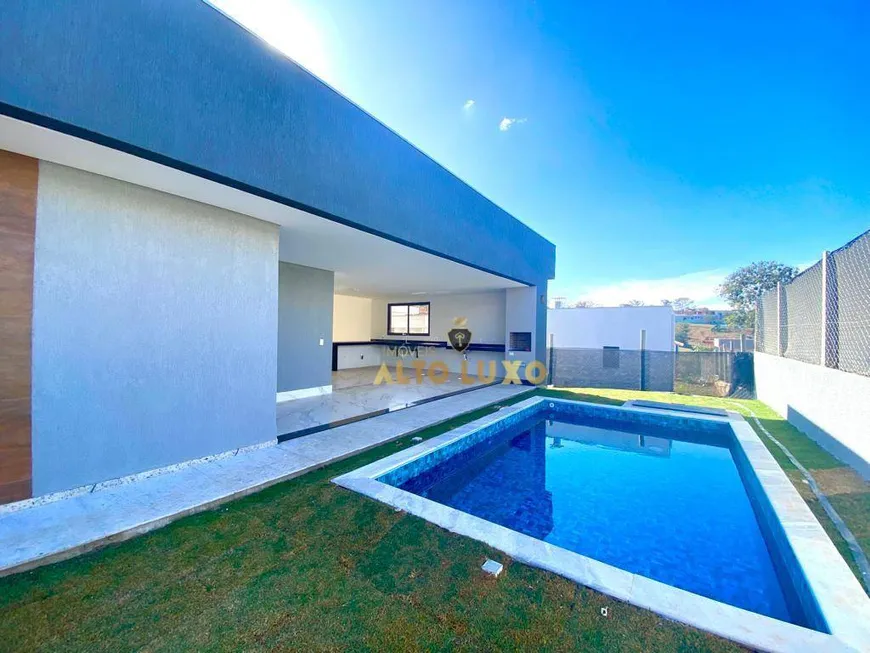 Foto 1 de Casa de Condomínio com 4 Quartos à venda, 247m² em Gran Royalle, Lagoa Santa