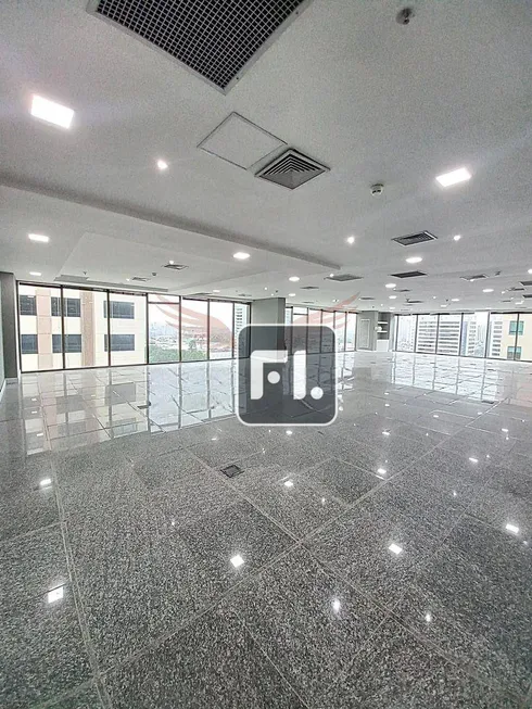 Foto 1 de Sala Comercial para alugar, 326m² em Alphaville, Barueri