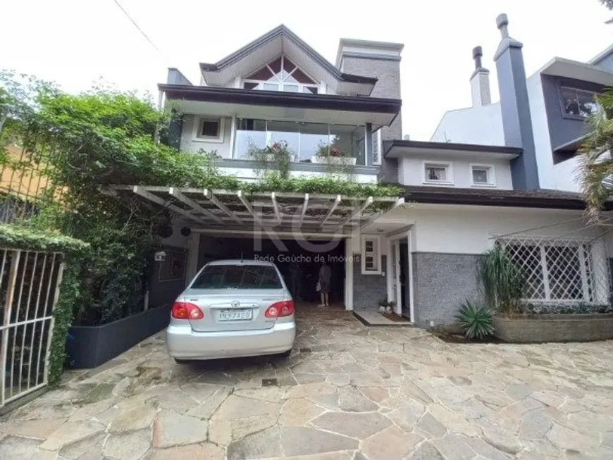 Foto 1 de Casa com 4 Quartos à venda, 282m² em Santa Tereza, Porto Alegre