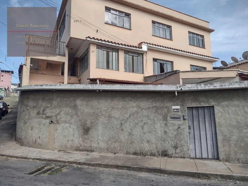 Foto 1 de Casa com 3 Quartos à venda, 180m² em Boa Vista, Barbacena