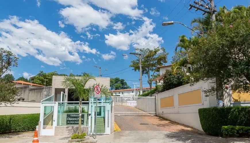 Foto 1 de Casa de Condomínio com 3 Quartos à venda, 93m² em Taboão, São Bernardo do Campo