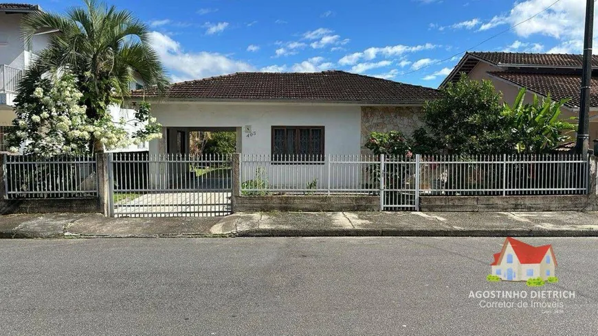 Foto 1 de Casa com 3 Quartos à venda, 130m² em Iririú, Joinville