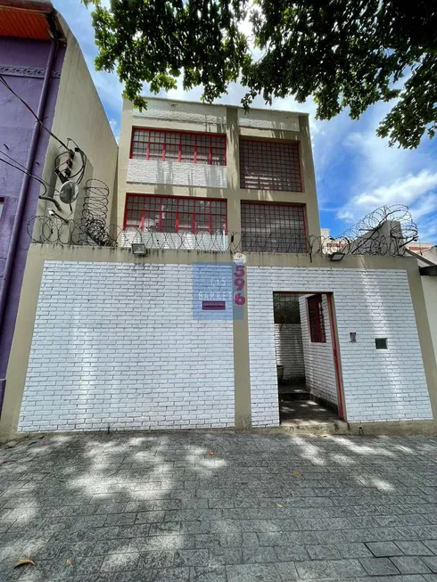 Foto 1 de Galpão/Depósito/Armazém para venda ou aluguel, 1200m² em Cambuci, São Paulo