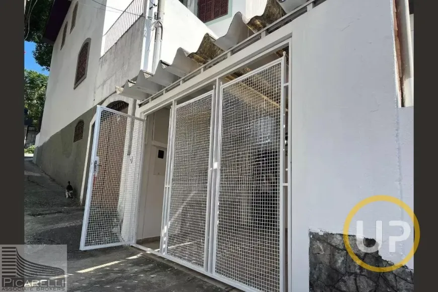 Foto 1 de Casa com 3 Quartos para alugar, 150m² em Chácara Inglesa, São Paulo