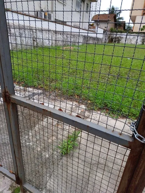 Foto 1 de Lote/Terreno à venda, 400m² em Gonzaga, Santos