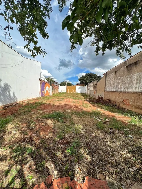 Foto 1 de Lote/Terreno à venda, 302m² em Jardim São Paulo, Americana