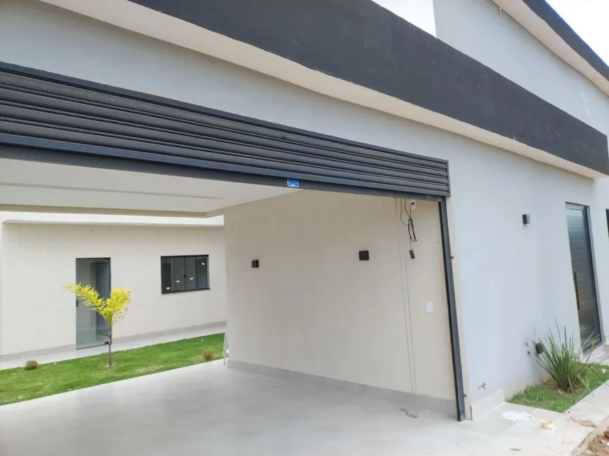 Foto 1 de Casa com 3 Quartos à venda, 220m² em Taguatinga Norte, Brasília