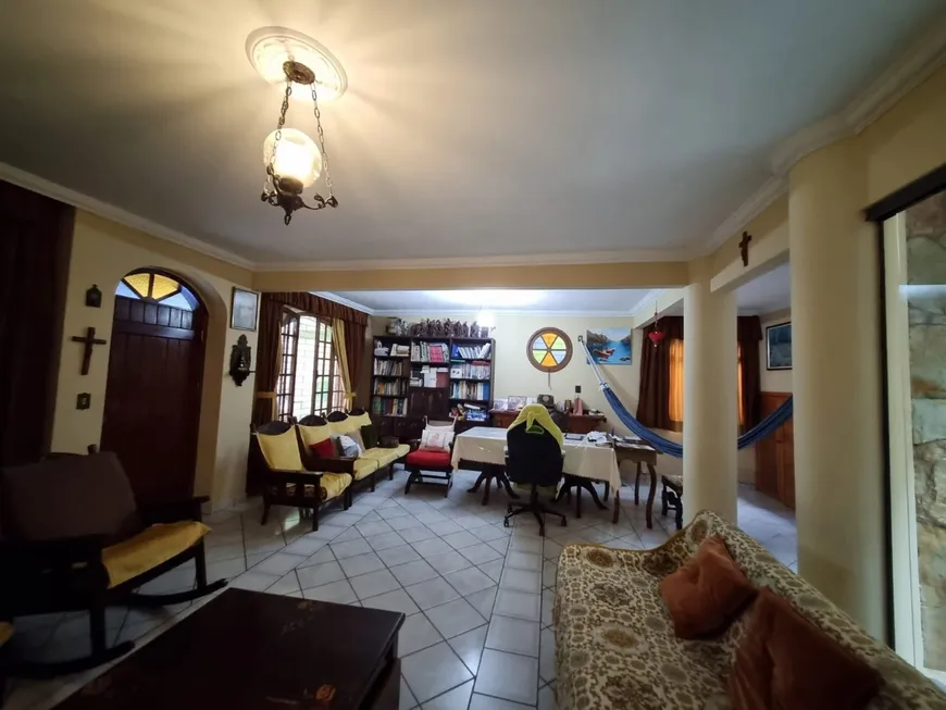 Foto 1 de Casa com 4 Quartos à venda, 268m² em Balneário, Florianópolis