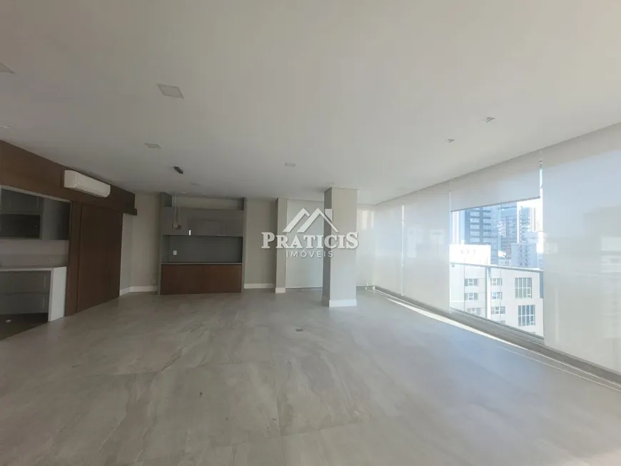 Foto 1 de Apartamento com 3 Quartos à venda, 181m² em Vila Nova Conceição, São Paulo