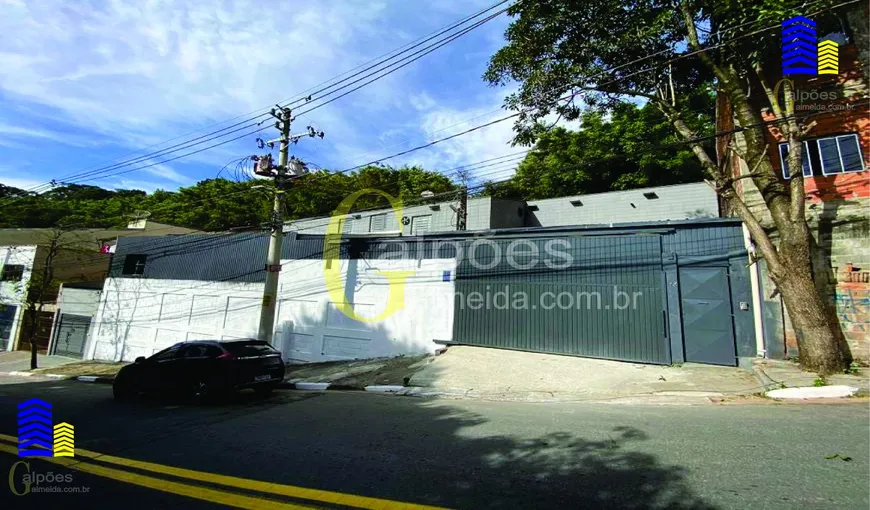 Foto 1 de Galpão/Depósito/Armazém para alugar, 635m² em Jardim Sao Miguel, Taboão da Serra