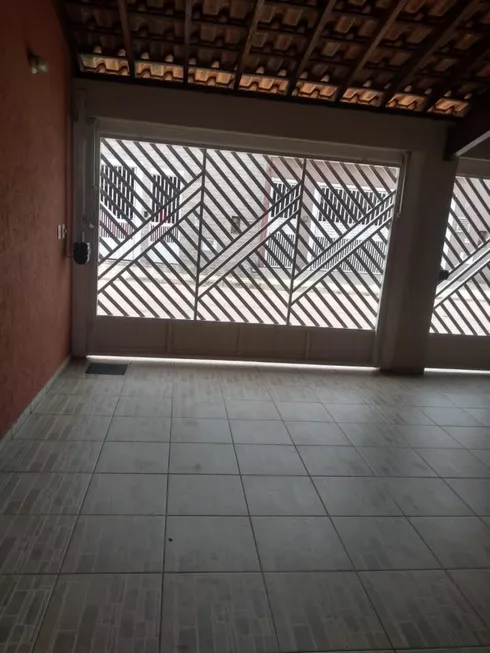 Foto 1 de Casa com 3 Quartos à venda, 150m² em Jardim Marambaia, Jundiaí