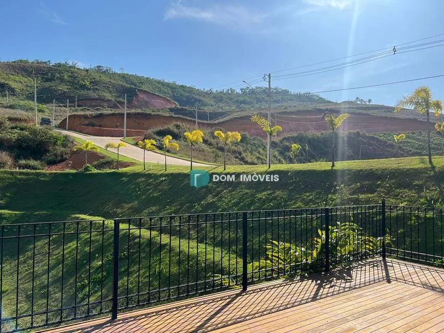 Foto 1 de Lote/Terreno à venda, 735m² em Salvaterra, Juiz de Fora