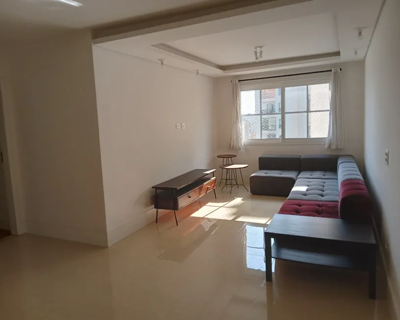 Foto 1 de Apartamento com 3 Quartos para alugar, 130m² em Jardim Paulista, São Paulo