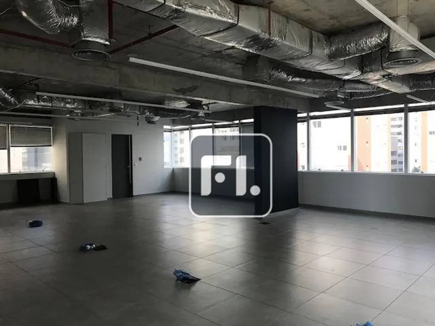 Foto 1 de Sala Comercial para venda ou aluguel, 117m² em Vila Olímpia, São Paulo