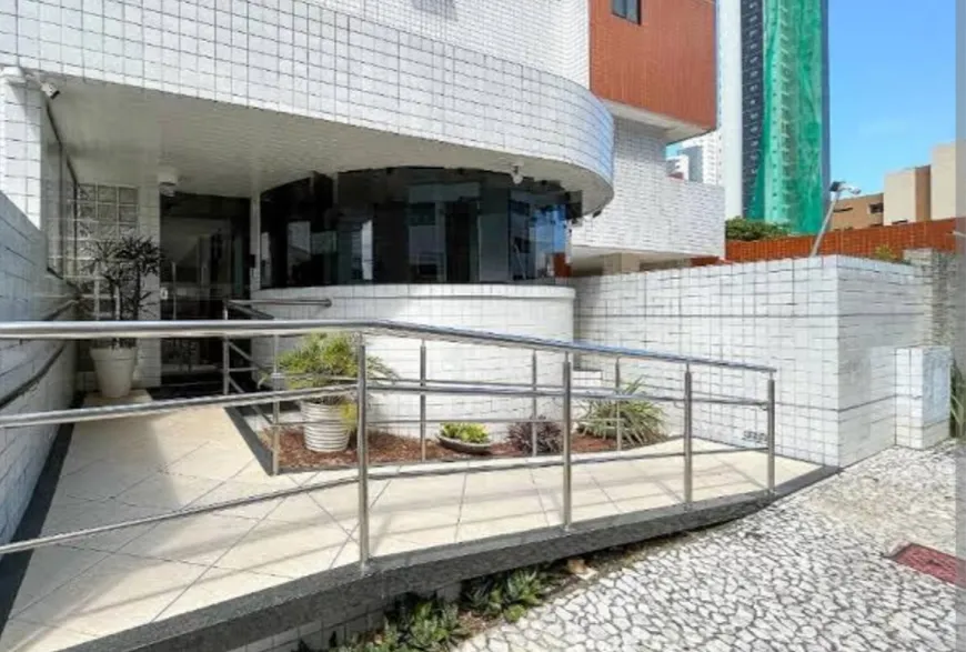 Foto 1 de Apartamento com 4 Quartos para alugar, 115m² em Manaíra, João Pessoa