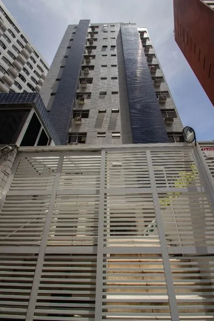 Foto 1 de Apartamento com 4 Quartos para venda ou aluguel, 236m² em Boa Viagem, Recife