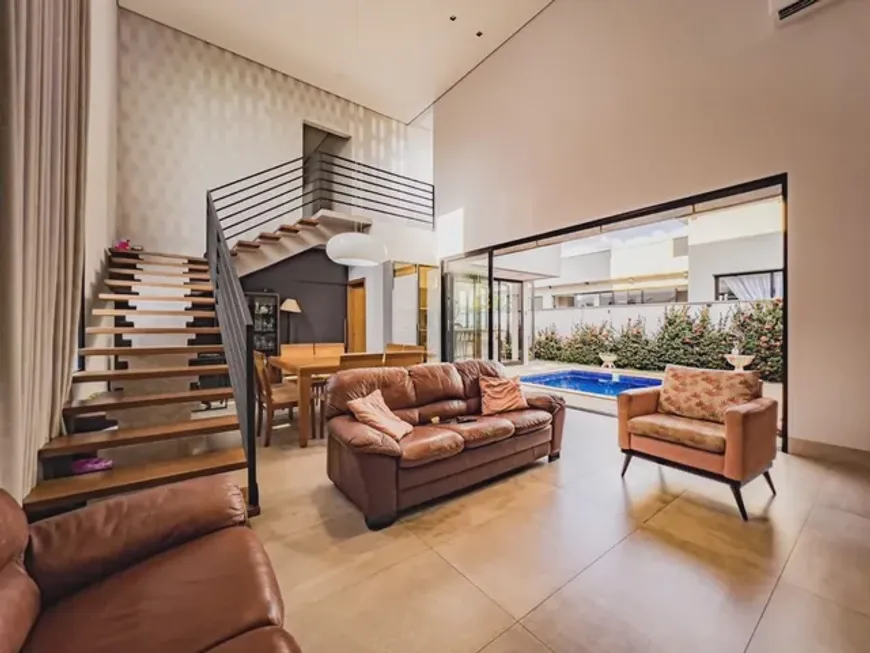 Foto 1 de Casa de Condomínio com 4 Quartos à venda, 246m² em Condominio Cyrela Landscape, Uberlândia
