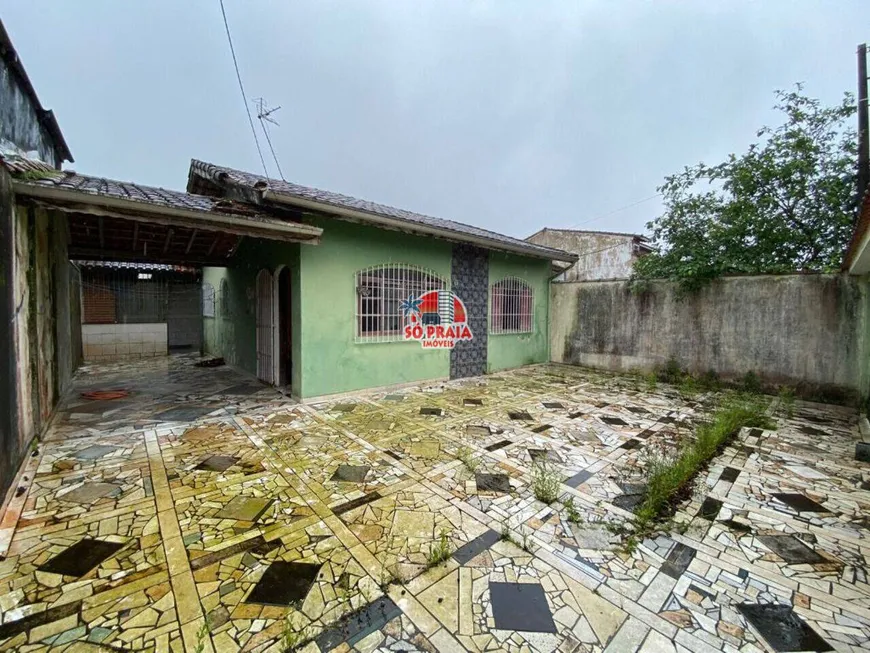 Foto 1 de Casa com 2 Quartos à venda, 76m² em Jardim Aguapeu, Mongaguá