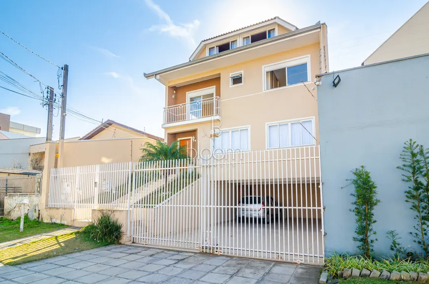 Foto 1 de Casa com 3 Quartos à venda, 276m² em Santa Quitéria, Curitiba