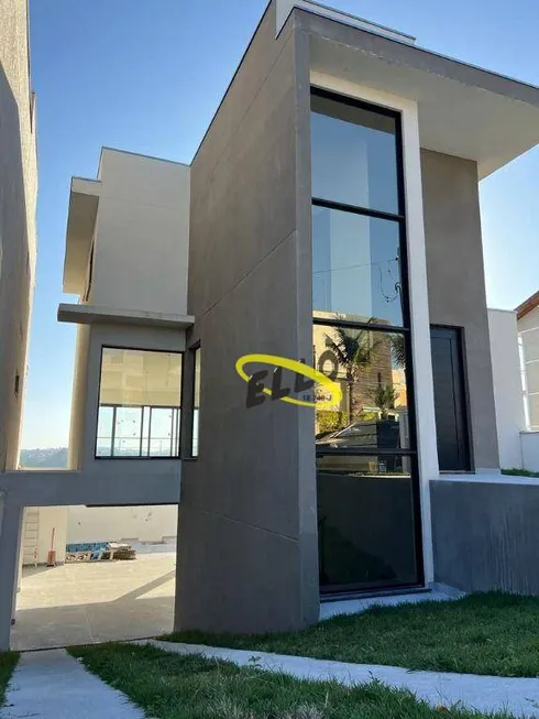 Foto 1 de Casa de Condomínio com 3 Quartos à venda, 220m² em Roselândia, Cotia