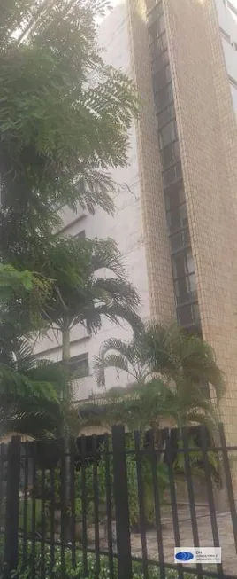 Foto 1 de Apartamento com 3 Quartos para alugar, 149m² em Meireles, Fortaleza
