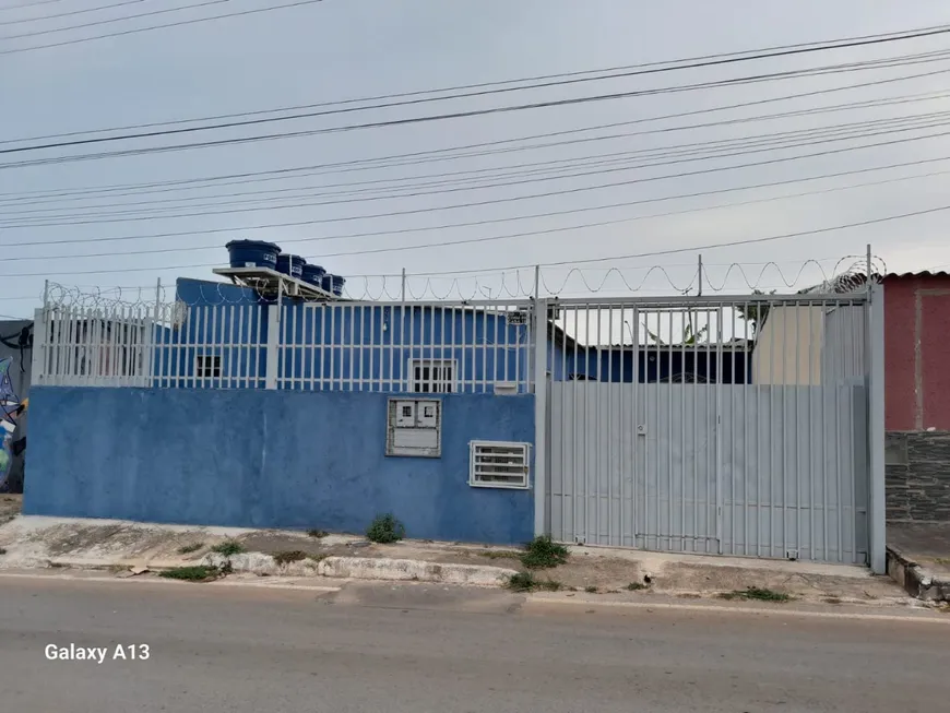 Foto 1 de Casa com 4 Quartos à venda, 150m² em Recanto das Emas, Brasília