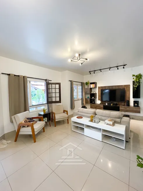 Foto 1 de Casa de Condomínio com 3 Quartos à venda, 180m² em Olho d'Água, São Luís