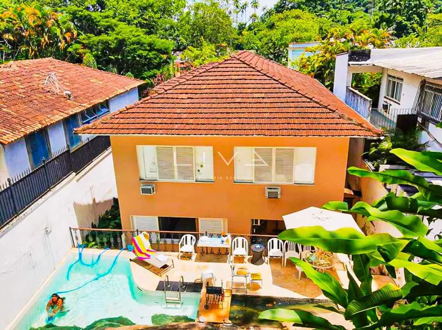 Foto 1 de Casa com 6 Quartos à venda, 400m² em Jardim Botânico, Rio de Janeiro