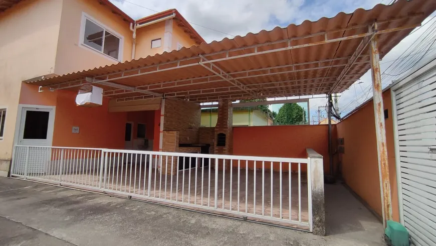 Foto 1 de Casa com 2 Quartos à venda, 59m² em Taquara, Duque de Caxias
